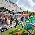 Oostappen Prinsenmeer Bv Отель