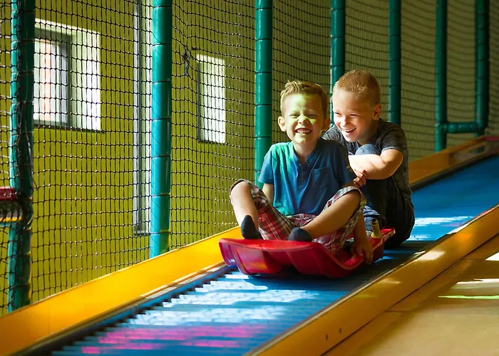 Hotel Oostappen Vakantiepark Prinsenmeer 3*