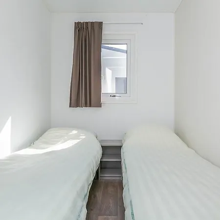 Oostappen Prinsenmeer Bv Άστεν