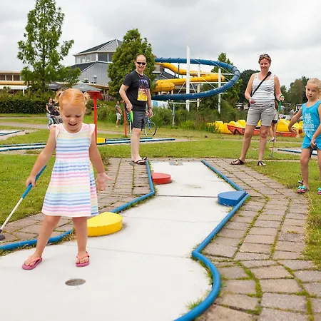 Kompleks wypoczynkowy Oostappen Prinsenmeer Bv 3*